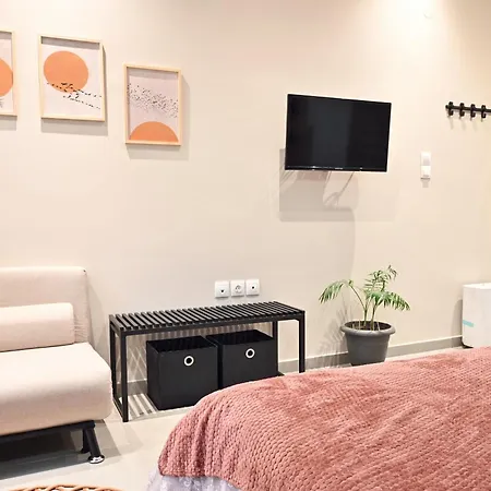 Elizabeth's Cosy House *