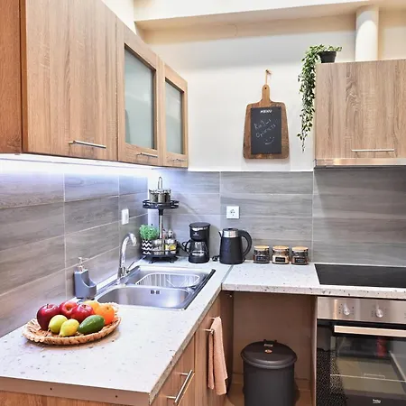 Elizabeth's Cosy House