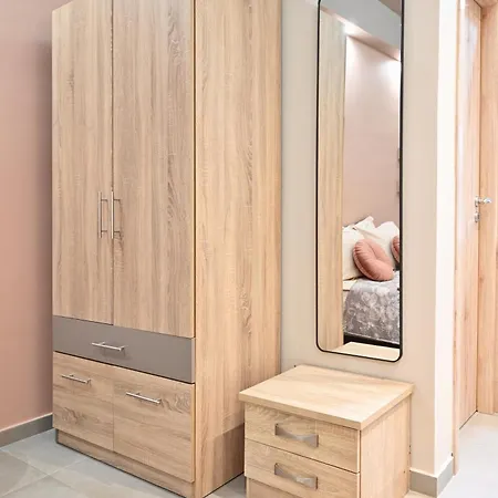 Elizabeth's Cosy House *